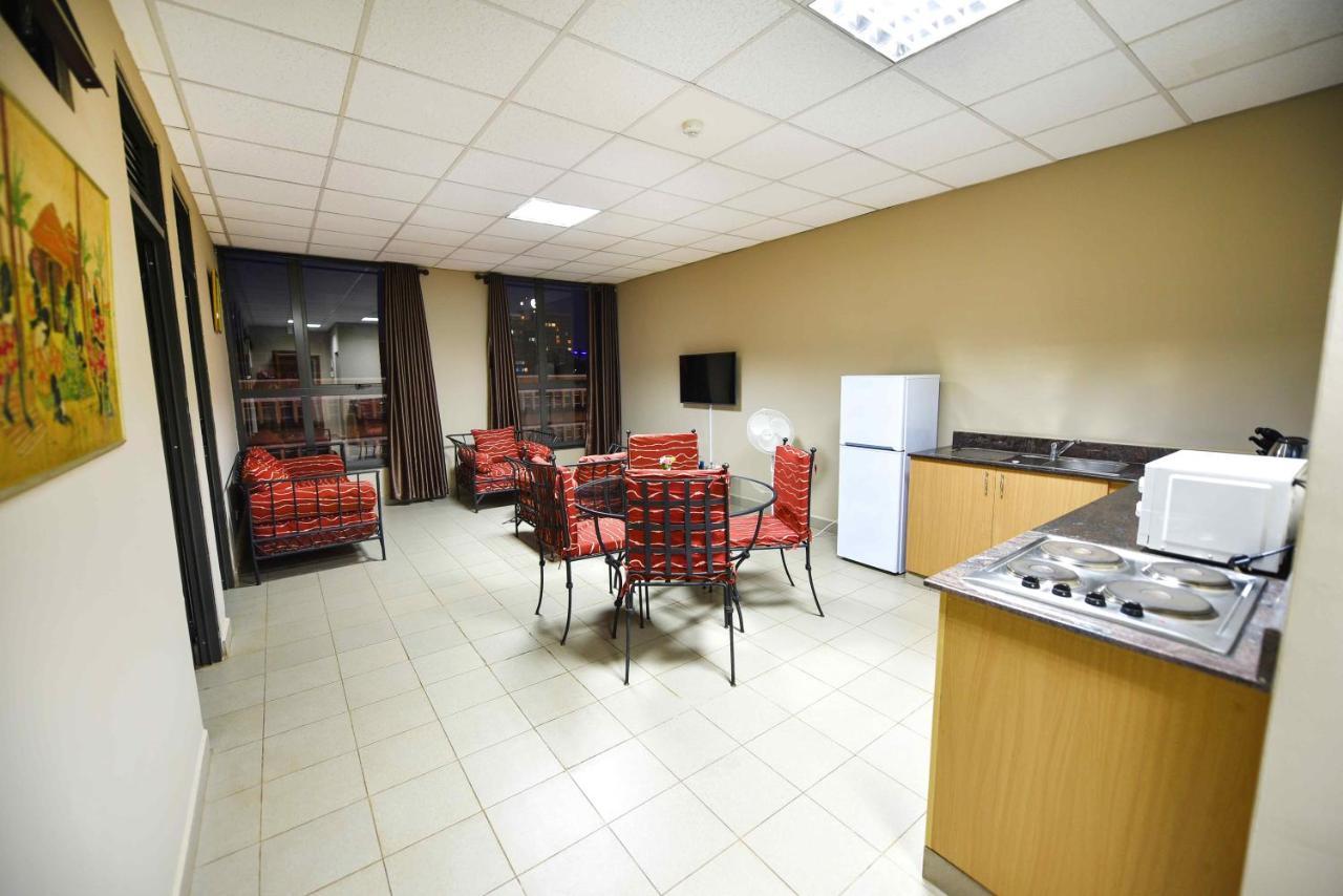 Kampala Boulevard Suites Экстерьер фото